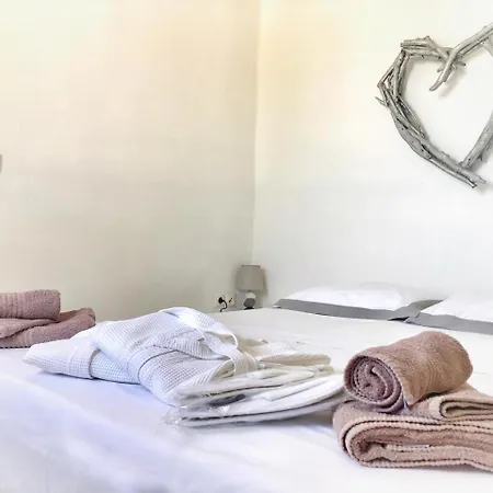 Maisons D'ete Summerhouse Apartman *