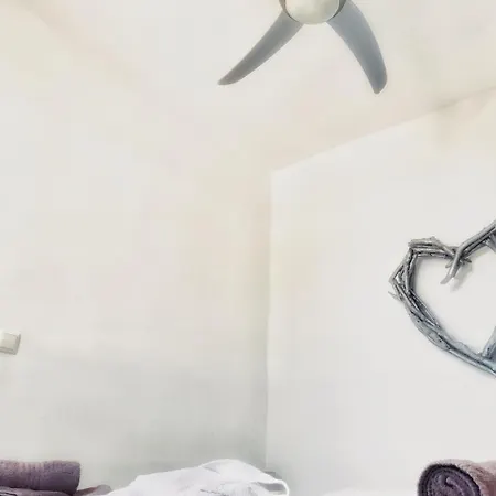 Maisons D'ete Summerhouse Szánda María